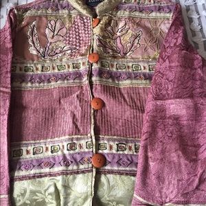 🌺 Women’s Vintage Style Jacket